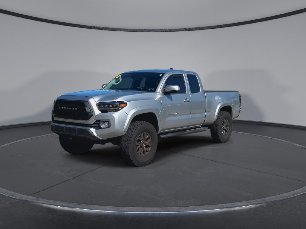 Used 2022 Toyota Tacoma SR5 RWD image 4