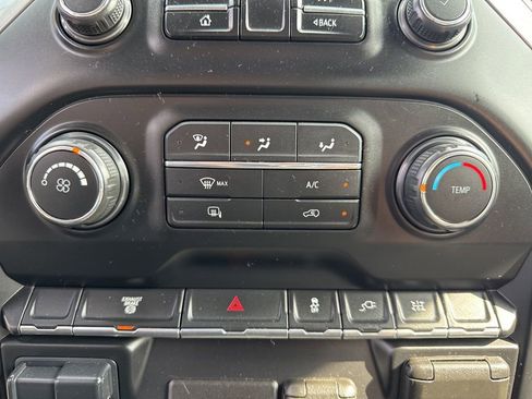 Used 2021 Chevrolet Silverado 3500 LT w/ Snow Plow Prep Package image 38