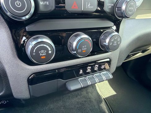 New 2026 RAM 1500 Express RWD image 24