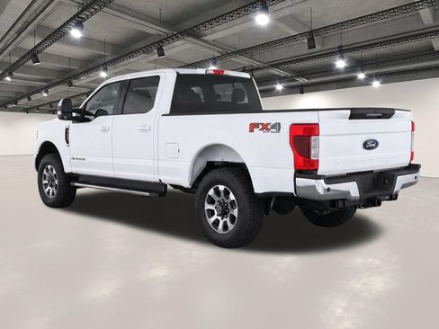 Used 2019 Ford F250 Lariat w/ Lariat Ultimate Package AWD/4WD image 8