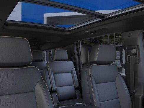 New 2026 Chevrolet Suburban Premier AWD/4WD image 24