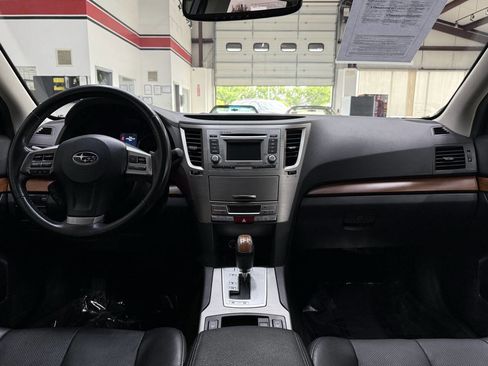 Used 2014 Subaru Outback 2.5i Limited AWD/4WD image 21