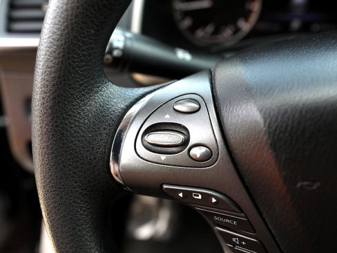 Used 2020 Nissan Murano S w/ Technology Package image 21