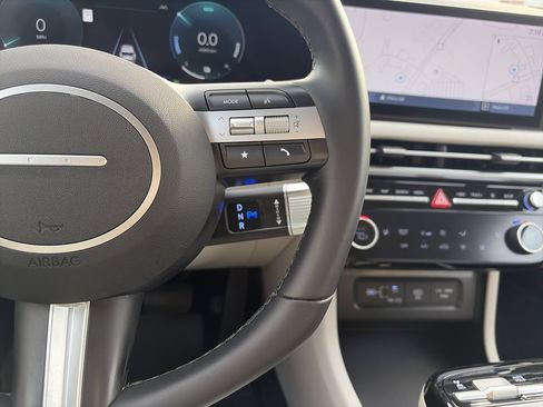Used 2025 Hyundai Tucson SEL AWD/4WD image 27