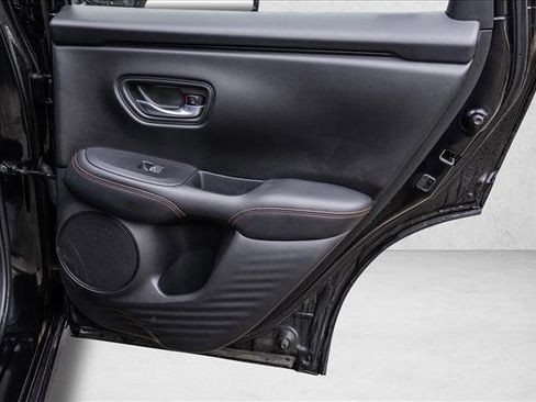 Used 2025 Honda HR-V Sport image 26