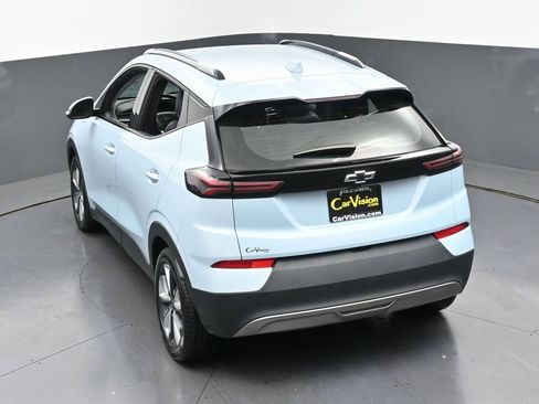 Used 2022 Chevrolet Bolt EUV LT w/ Convenience Package image 42