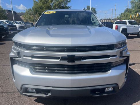 Used 2019 Chevrolet Silverado 1500 RST image 2
