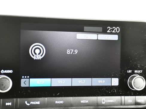 Certified 2024 Honda HR-V Sport image 26