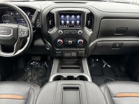 Used 2022 GMC Sierra 2500 AT4 w/ Gooseneck/5TH Wheel Package image 2