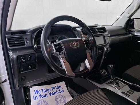 Used 2016 Toyota 4Runner SR5 image 9