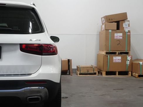 Certified 2021 Mercedes-Benz GLB 250 4MATIC image 14