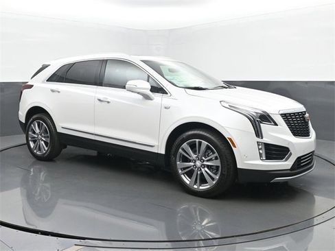 New 2025 Cadillac XT5 Premium Luxury w/ Technology Package image 7