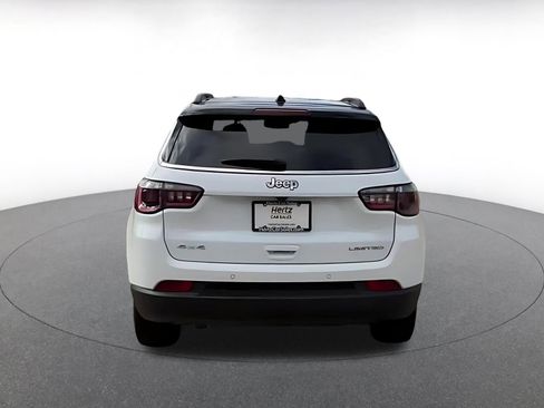 Used 2025 Jeep Compass Limited image 12