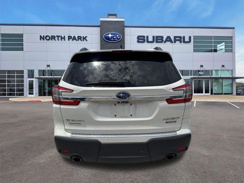 Used 2023 Subaru Ascent Touring AWD/4WD image 4
