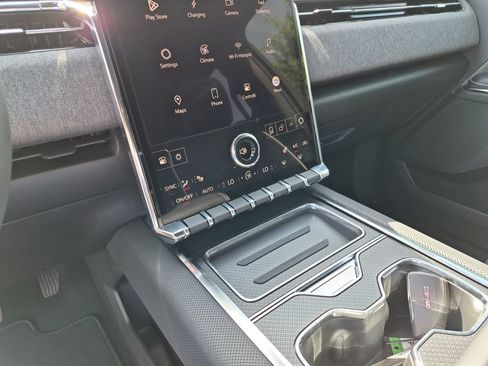 New 2026 GMC Sierra EV Elevation AWD/4WD image 28