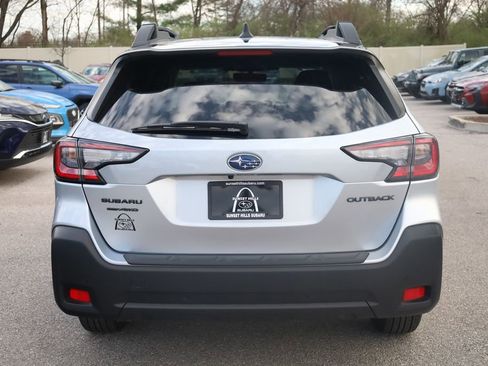 Certified 2025 Subaru Outback Onyx Edition image 5