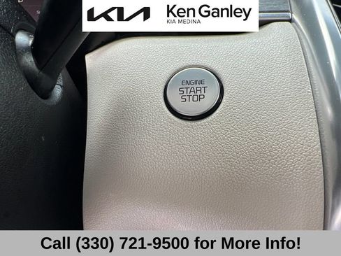 Certified 2023 Kia Sorento SX AWD/4WD image 35