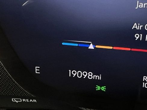 Used 2025 Buick Enclave Sport Touring image 20