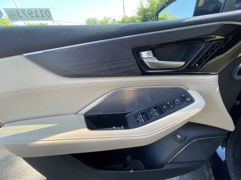 Used 2022 Acura MDX w/ Advance Package AWD/4WD image 12