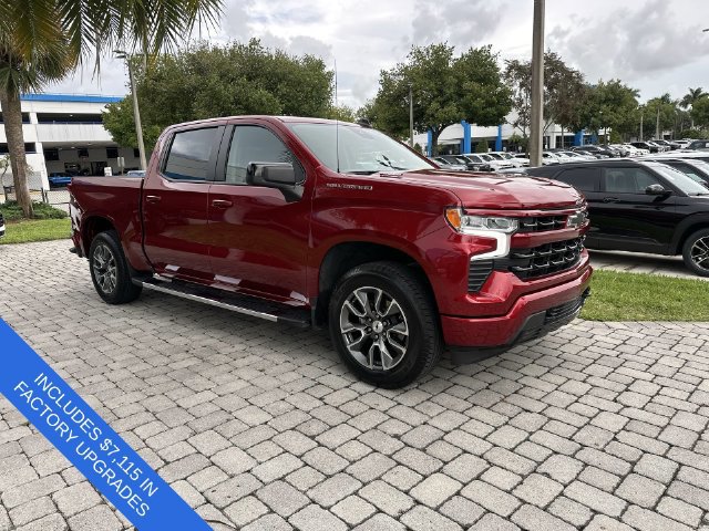 Used 2025 Chevrolet Silverado 1500 RST w/ Convenience Package II RWD image 16