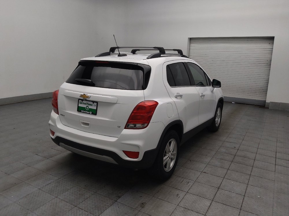 Used 2020 Chevrolet Trax LT w/ LT Convenience Package FWD image 9