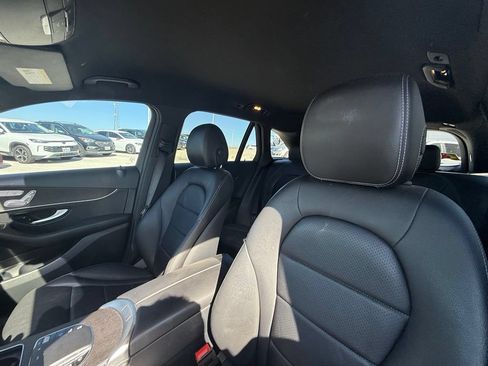 Used 2022 Mercedes-Benz GLC 300 4MATIC image 16