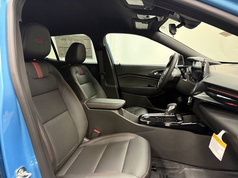 New 2026 Chevrolet Trax RS image 14