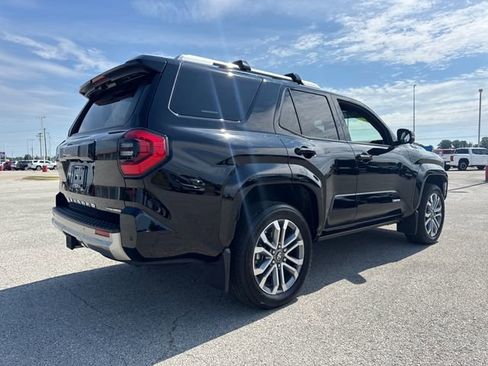 Used 2025 Toyota 4Runner Limited w/ Tow Technology Package AWD/4WD image 6