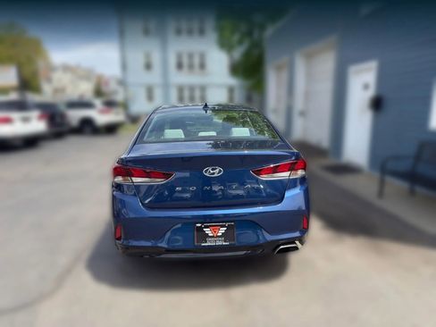 Used 2019 Hyundai Sonata SEL w/ Tech Package 02 FWD image 7