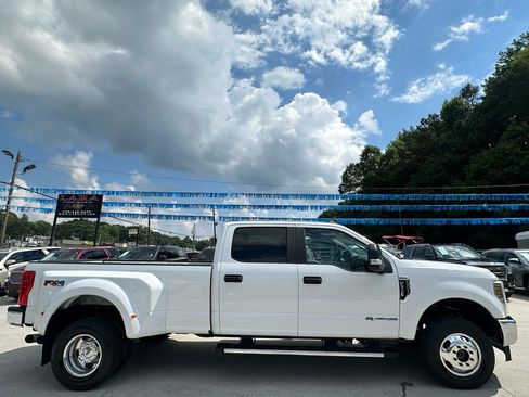 Used 2019 Ford F350 XL w/ STX Appearance Package AWD/4WD image 8