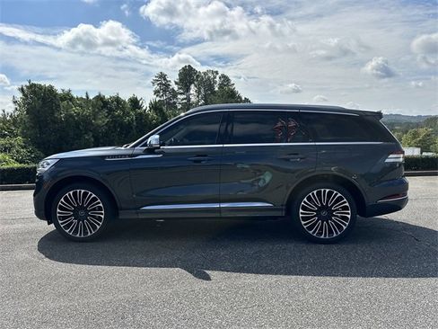 Used 2020 Lincoln Aviator Black Label w/ Dynamic Handling Package image 8