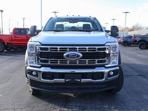 New 2025 Ford F550 4x4 Regular Cab Super Duty image 4