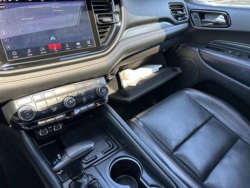 Used 2023 Dodge Durango GT AWD/4WD image 33