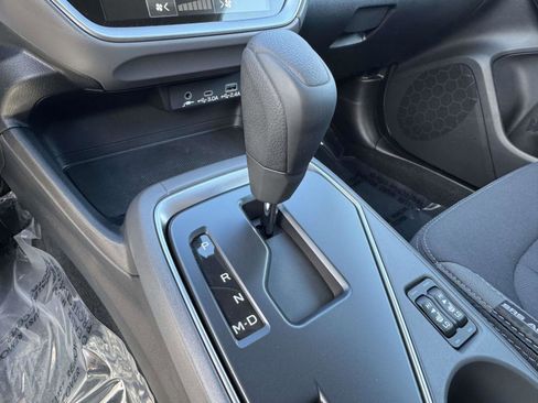 Certified 2025 Subaru Crosstrek 2.0i Premium image 19