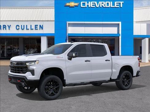 New 2025 Chevrolet Silverado 1500 LT Trail Boss w/ LT Trail Boss Premium Package image 2