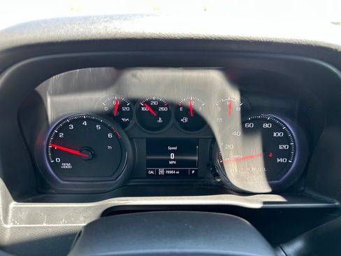 Certified 2021 Chevrolet Silverado 1500 Custom Trail Boss AWD/4WD image 2