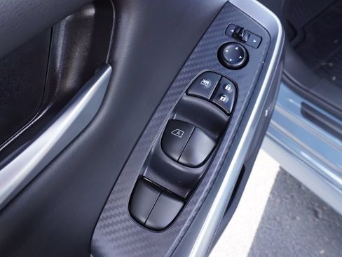 Certified 2025 Nissan Sentra SR w/ SR Premium Package FWD image 16