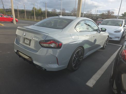 Used 2025 BMW M240i Coupe image 3