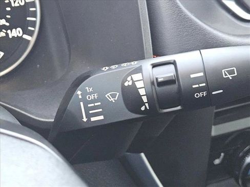 Certified 2025 Nissan Rogue SV AWD/4WD image 15