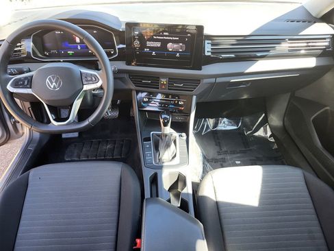 Used 2025 Volkswagen Jetta S image 25