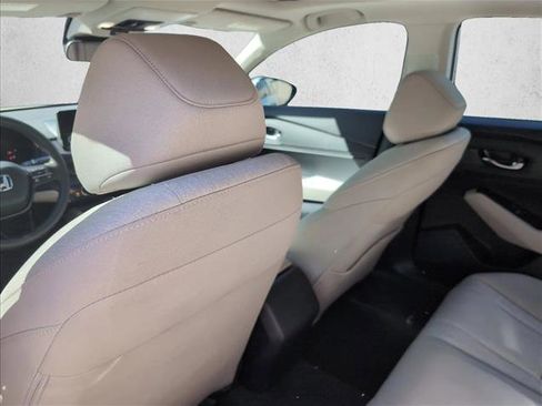 Used 2024 Honda Accord EX image 17