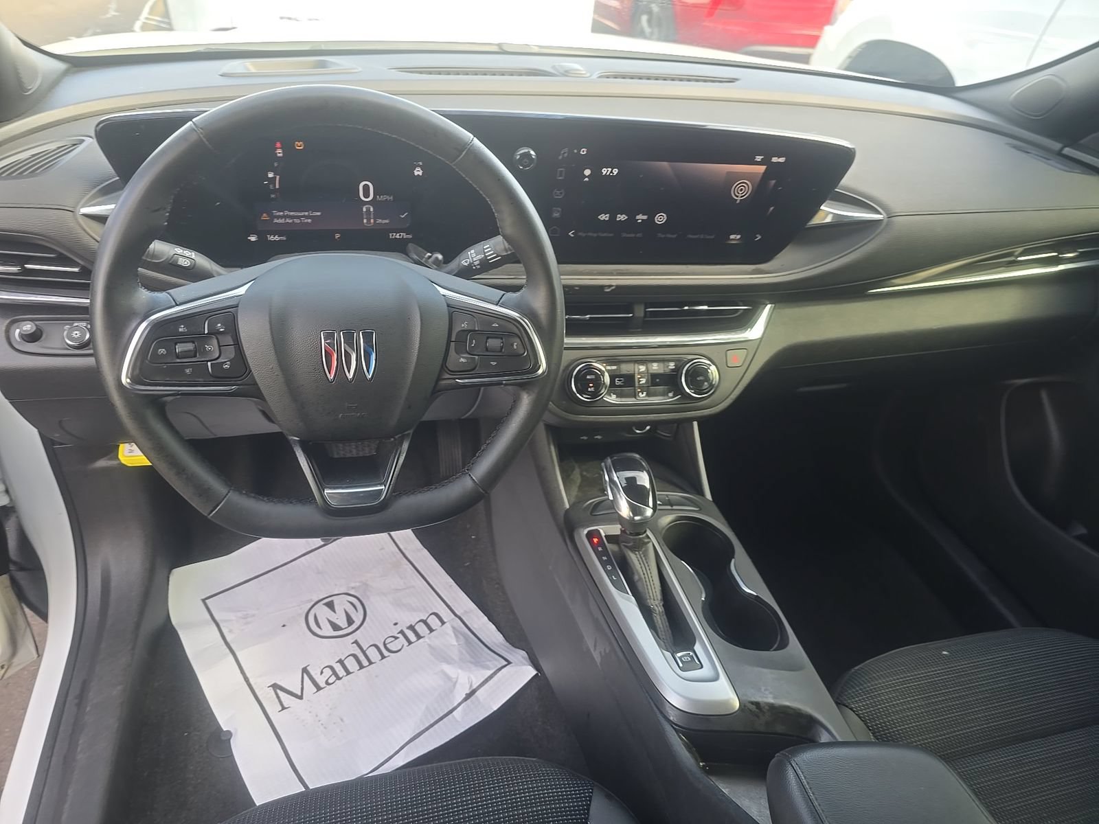 Used 2024 Buick Envista Preferred w/ Convenience I Package FWD image 15