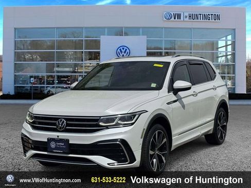 Certified 2023 Volkswagen Tiguan SEL R-Line AWD/4WD image 2