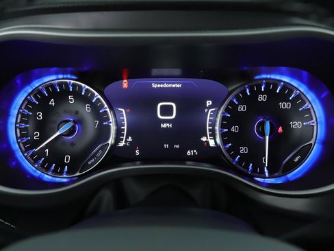 New 2026 Chrysler Pacifica Select image 12