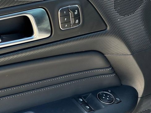 Used 2025 Ford Mustang GT Premium RWD image 19