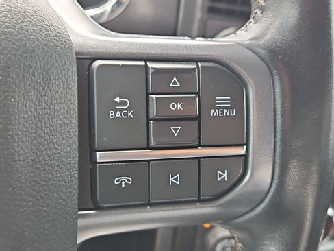 Used 2023 Ford F150 Lariat w/ Equipment Group 502A High AWD/4WD image 30