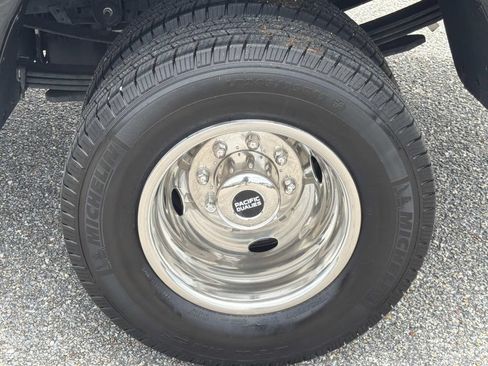 Used 2024 Ford F350 XL w/ 360-Degree Camera Package AWD/4WD image 10