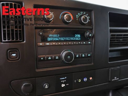 Used 2021 Chevrolet Express 2500 w/ Driver Convenience Package RWD image 19