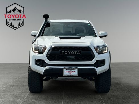 Used 2019 Toyota Tacoma TRD Pro AWD/4WD image 8