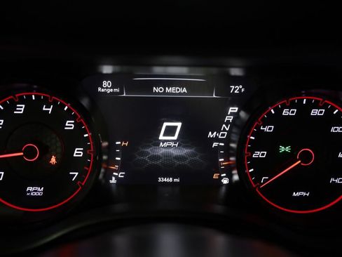 Used 2018 Dodge Charger SXT w/ Blacktop Package RWD image 45